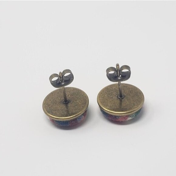 New Handmade | Upcycled Button Stud Earrings - Picture 2 of 4